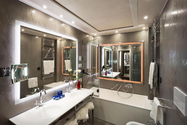 Hotel Santa Chiara image 11